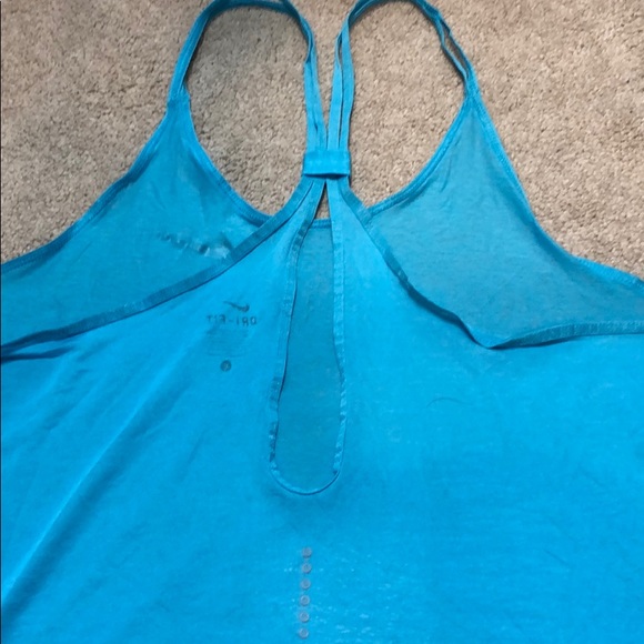 Nike Dri-Fit Light Blue Workout Tank, size L - Picture 3 of 6